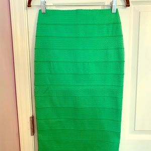 NWOT - NY and Co Green Rouched Pencil Skirt -XS